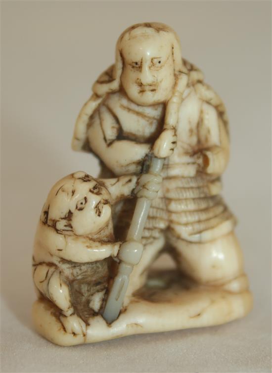 Two Japanese ivory netsuke, 19th century, 4cm